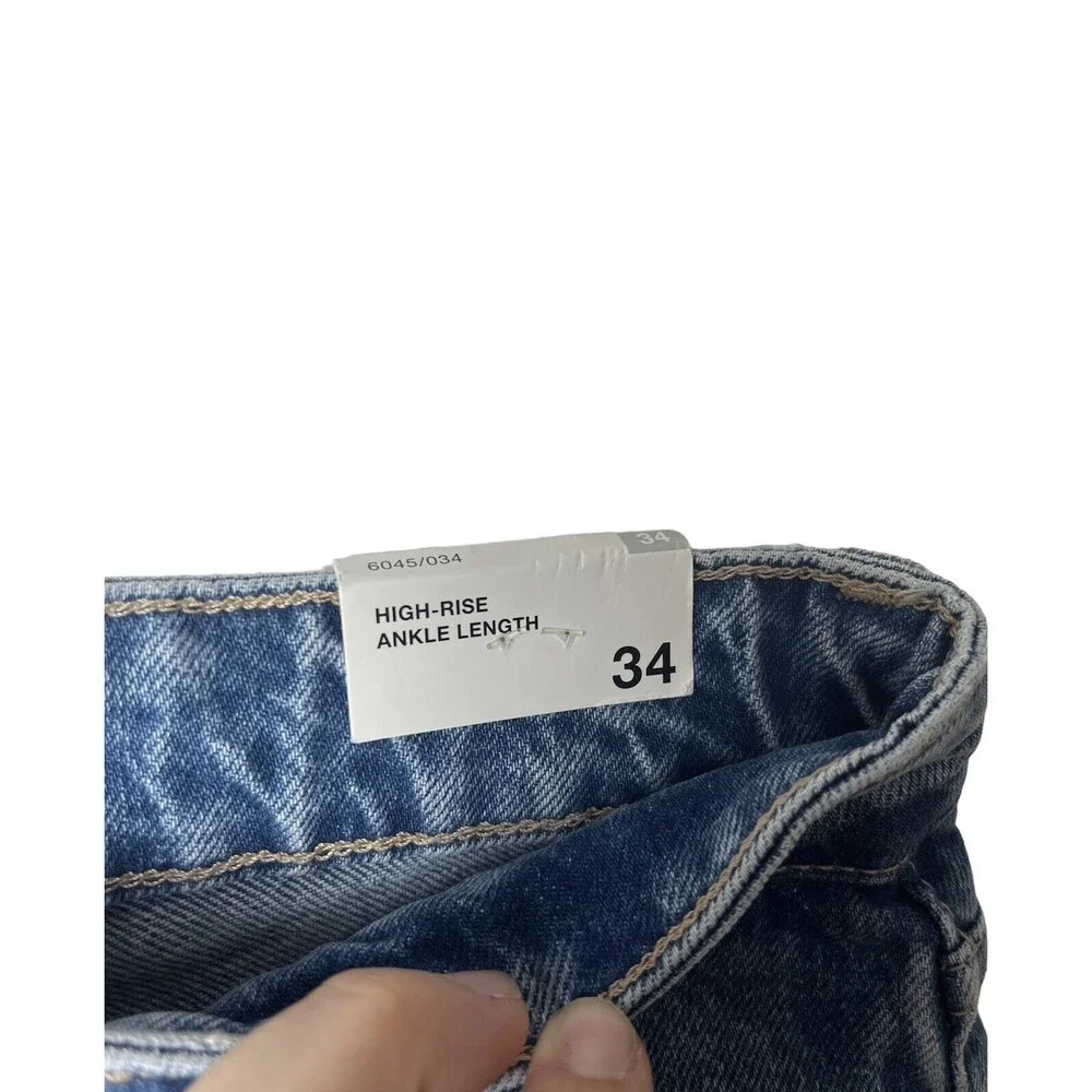 NWT - Zara Women's High Ankle Length Jeans. Size 2